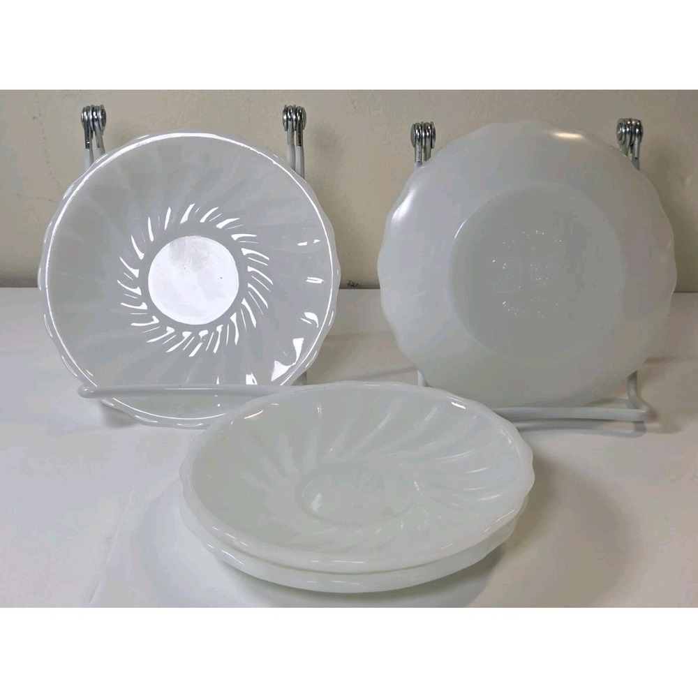 4 Vtg Anchor Hocking Swirl Shell Saucer 1960s Fire King Milk Glass